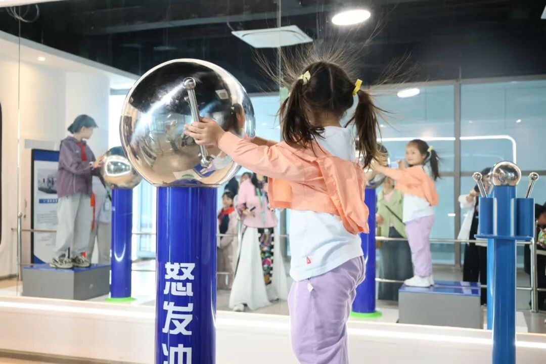 20260731434362.jpg 0731九公里的风景,四年的陪伴——写在凤凰磁浮观光快线开通运营四周年之际20.jpg