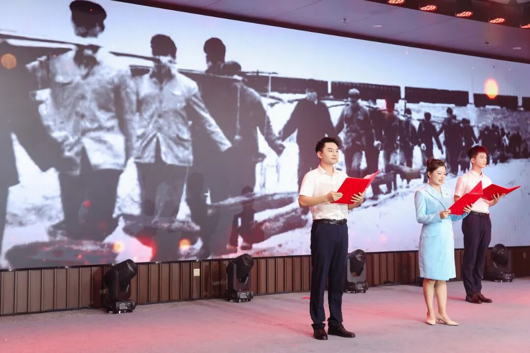 20260804980651.jpg 0804图文分享丨湘江奔涌 轨道情长——湖南轨道集团这堂思政课讲了什么4.jpg